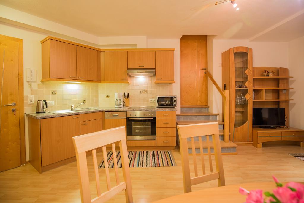 Appartement Haus Alpengruss à Neustift im Stubaital Extérieur photo